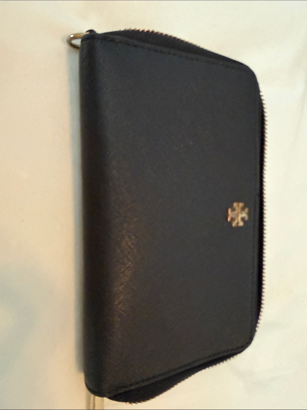 Tory Burch Black Leather Zip Wallet with Gold Logo